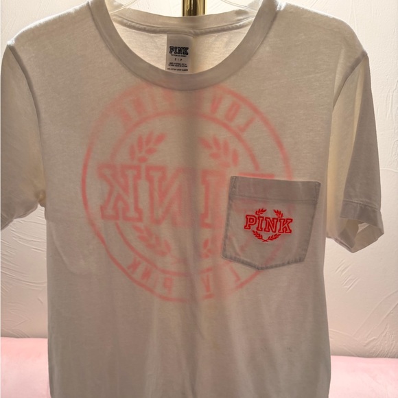 PINK Victoria's Secret White Graphic  T-Shirt - Picture 3 of 6